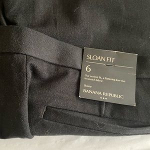 Banana Republis woman’s Sloan fit low rise pants